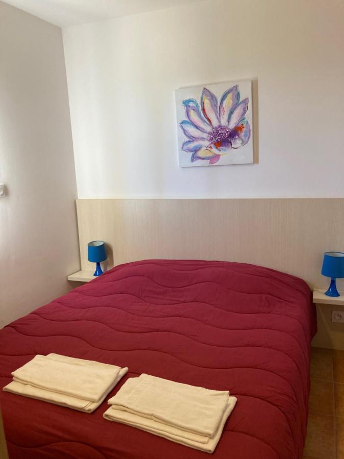 Punta Di Mare Lejlighedshotel Linguizzetta Eksteriør billede