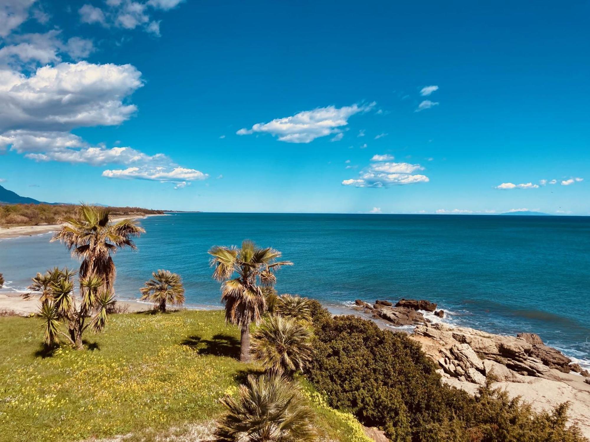 Punta Di Mare Lejlighedshotel Linguizzetta Eksteriør billede